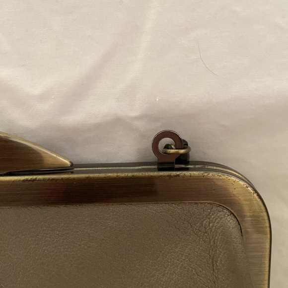 HOBO Clutch - Picture 3 of 4